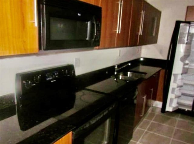 4 of 23 - 3001 S Ocean Dr 207, Hollywood, FL