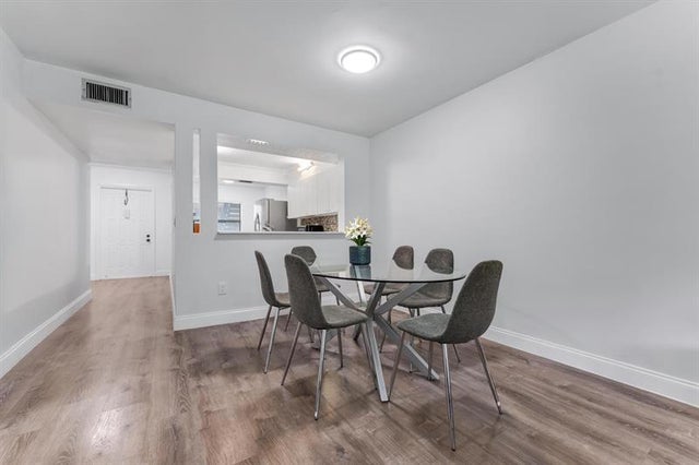 3 of 13 - 7843 Willow Spring Drive 612, Lake Worth, FL