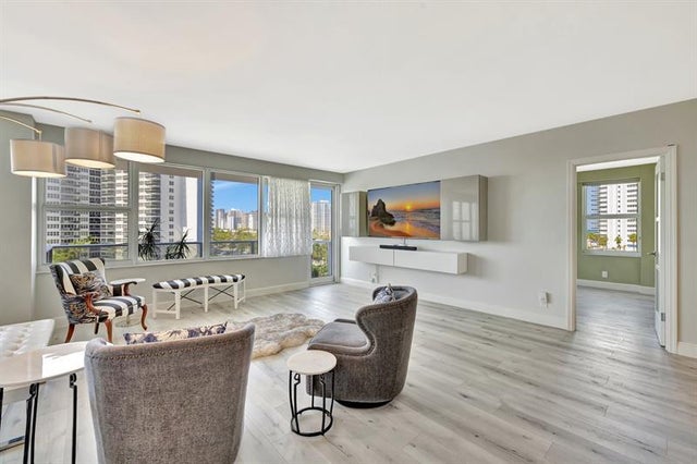 4 of 50 - 3333 Ne 34th St 608, Fort Lauderdale, FL