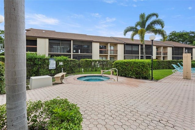 4 of 27 - 2273 Sw 15th St 153, Deerfield Beach, FL