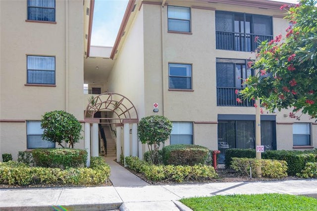 2 of 52 - 5147 Europa Dr B, Boynton Beach, FL