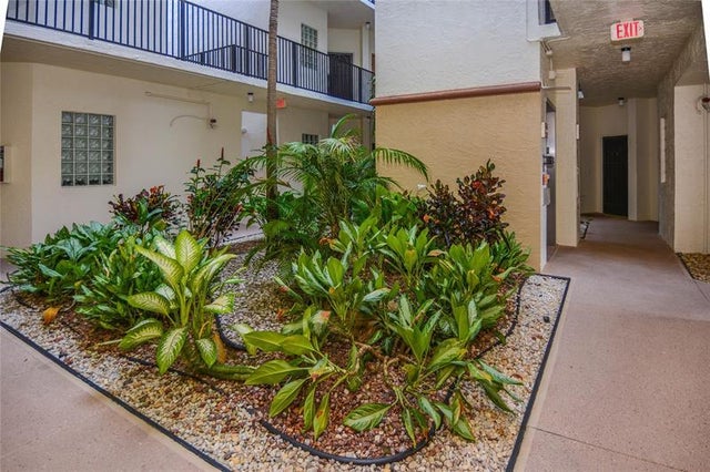 3 of 52 - 5147 Europa Dr B, Boynton Beach, FL