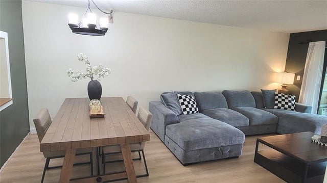 3 of 17 - 9355 Sw 8th St 310, Boca Raton, FL
