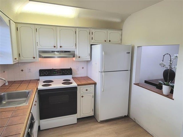 4 of 17 - 9355 Sw 8th St 310, Boca Raton, FL