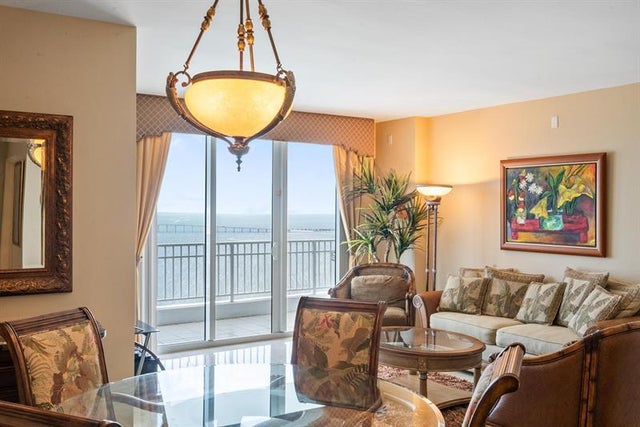 4 of 44 - 801 Brickell Key Blvd 2903, Miami, FL