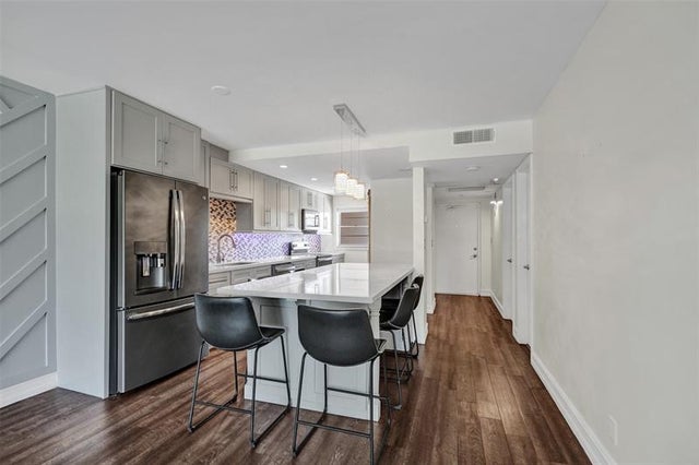 1 of 22 - 9460 Tangerine Pl 307, Davie, FL