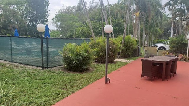 4 of 28 - 3910 Crystal Lake Dr 403, Deerfield Beach, FL