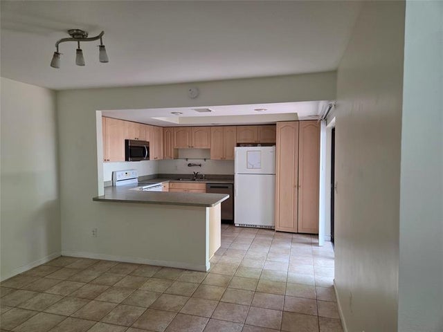 1 of 36 - 12077 Regal Ct 12077, Wellington, FL