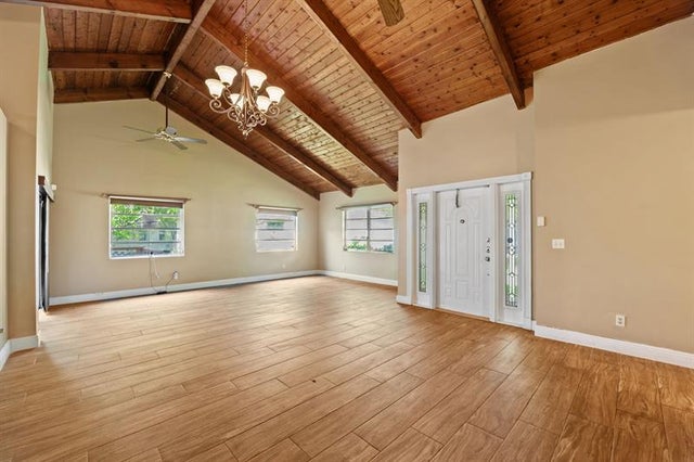 4 of 30 - 2229 Nova Village Dr 2229, Davie, FL