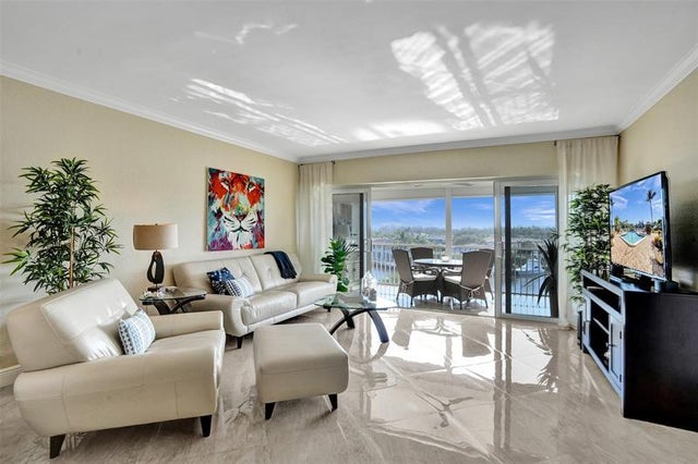 2 of 60 - 400 N Federal Hwy 615, Deerfield Beach, FL