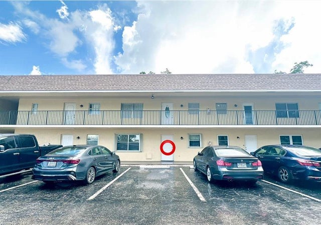 617 S State Road 7 1g, Margate