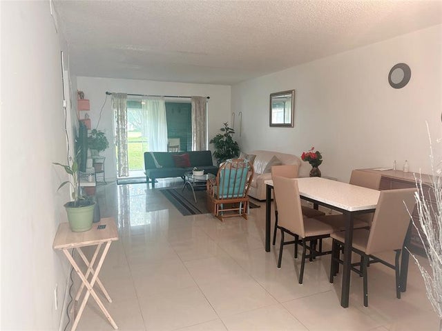 2 of 5 - 617 S State Road 7 1g, Margate, FL
