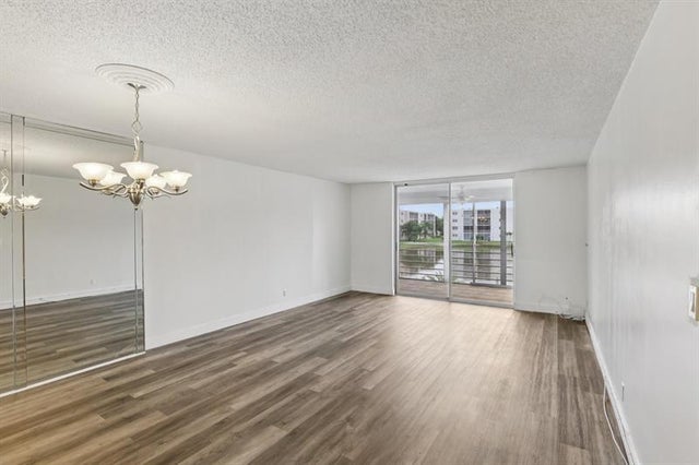 1024 Se 4th Ave 204, Dania