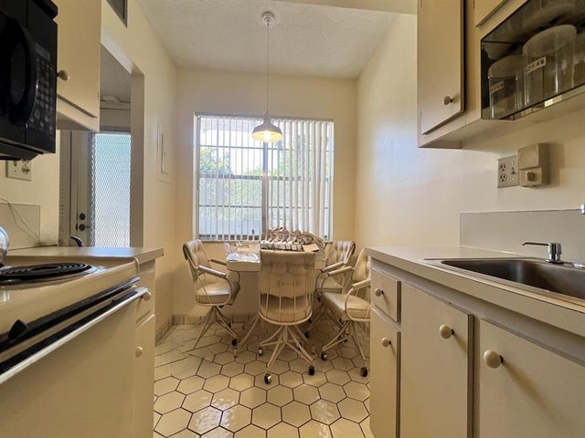 2 of 13 - 8305 Nw 61st St 203, Tamarac, FL