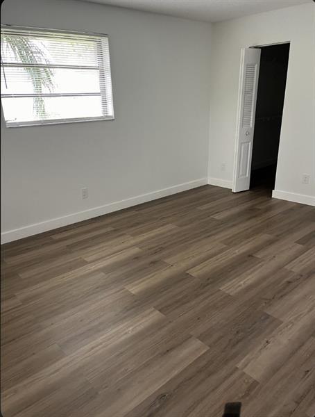 4 of 14 - 6134 Elsinore Cir N/a, Green Acres, FL