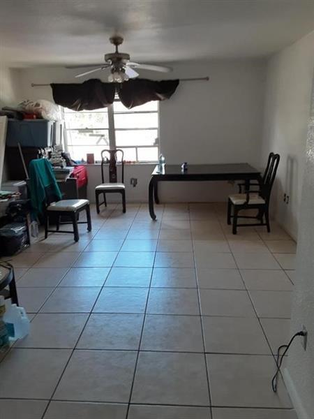 2 of 5 - 1919 Plunkett St 9, Hollywood, FL