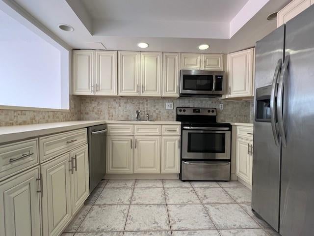 2 of 37 - 2609 N 40th Ave A-5, Hollywood, FL