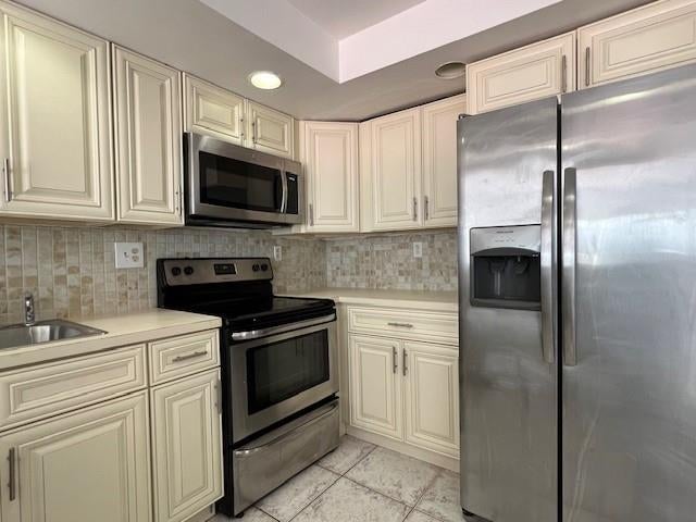 5 of 37 - 2609 N 40th Ave A-5, Hollywood, FL