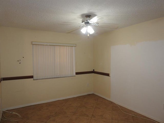 2 of 27 - 7641 Granville Dr 209, Fort Lauderdale, FL