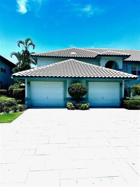 2 of 35 - 11698 Briarwood Cir 1, Boynton Beach, FL