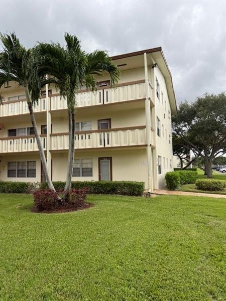 1 of 2 - 112 Mansfield C C, Boca Raton, FL