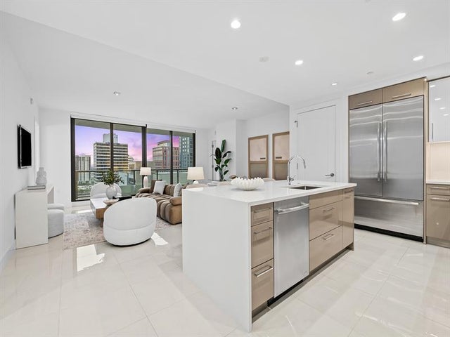 4 of 45 - 100 E Las Olas Boulevard 1802, Fort Lauderdale, FL