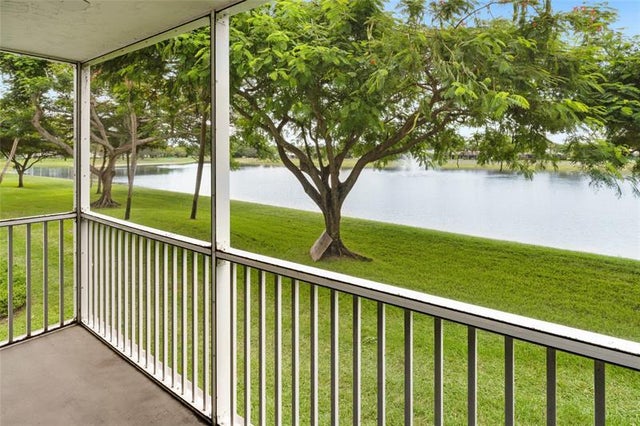 2 of 26 - 3150 N Course Ln 204, Pompano Beach, FL