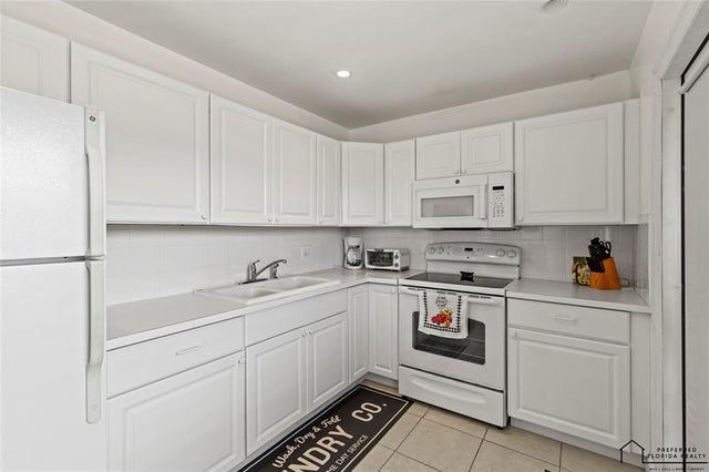 4 of 26 - 4191 Nw 41st St 316, Lauderdale Lakes, FL