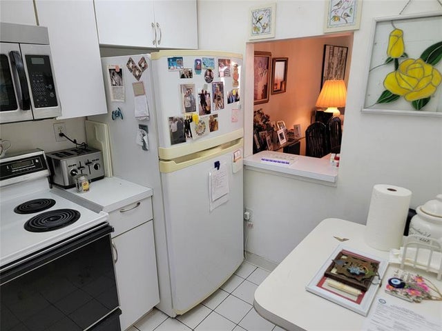 4 of 17 - 8950 Sunrise Lakes Blvd 112, Sunrise, FL