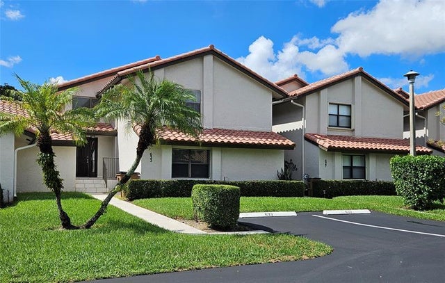 633 Deer Creek Lake Point North Ln, Deerfield Beach