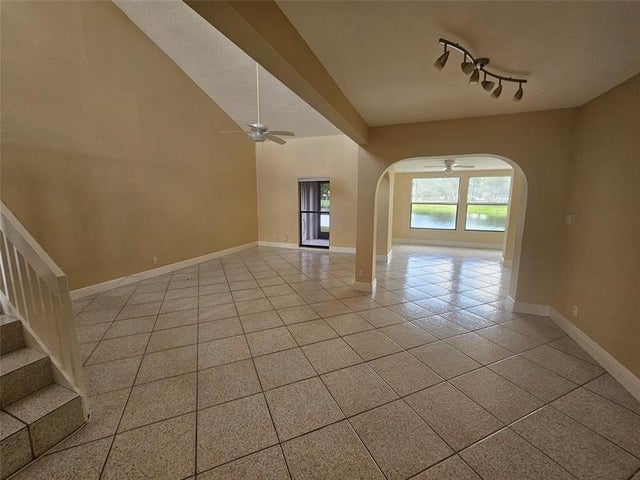 2 of 27 - 633 Deer Creek Lake Point North Ln, Deerfield Beach, FL