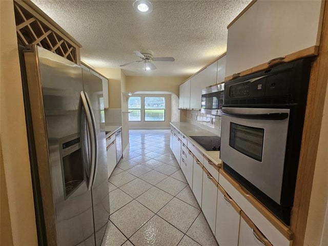 3 of 27 - 633 Deer Creek Lake Point North Ln, Deerfield Beach, FL