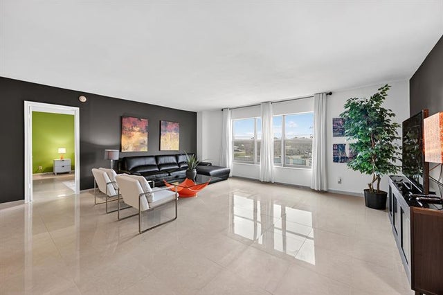 4 of 26 - 1881 Middle River Dr 301, Fort Lauderdale, FL