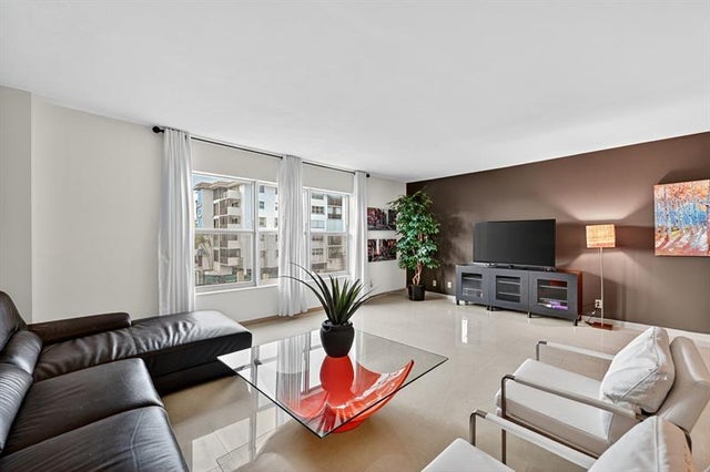 5 of 26 - 1881 Middle River Dr 301, Fort Lauderdale, FL