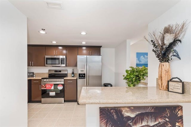 5 of 19 - 3150 W Rolling Hills Cir 110, Davie, FL