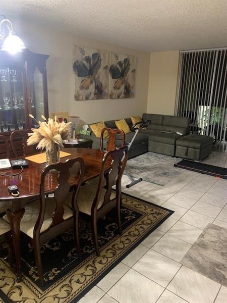 4 of 9 - 3161 Nw 47th Ter 208, Lauderdale Lakes, FL