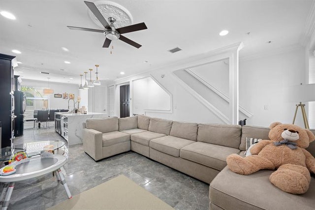 5 of 24 - 3909 Monarch Lane 3909, Coconut Creek, FL