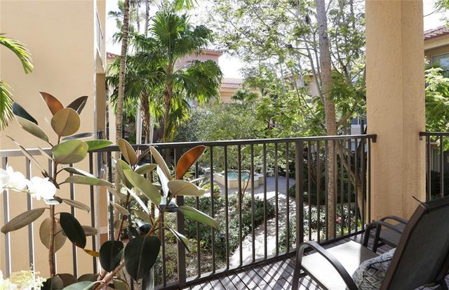 5 of 23 - 1805 N Flagler Dr 208, West Palm Beach, FL