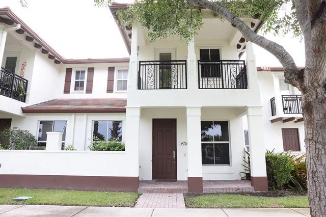 1 of 37 - 4758 Sierra Ln, Coconut Creek, FL