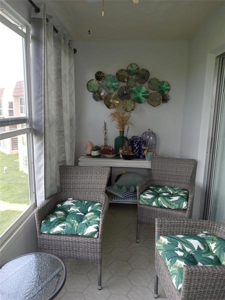2 of 21 - 9020 Sunrise Lakes Blvd 304, Sunrise, FL