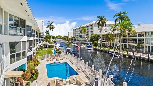 3 of 43 - 3050 Ne 48th St 309, Fort Lauderdale, FL
