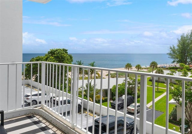 3 of 24 - 1010 S Ocean Blvd 504, Pompano Beach, FL