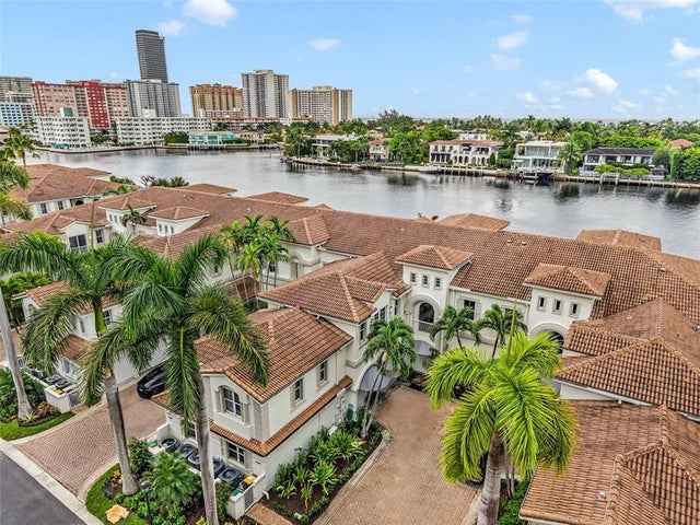 3 of 66 - 21205 Ne 38th Ave 66, Miami, FL