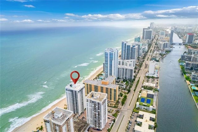 1 of 36 - 2301 S Ocean Dr 1707, Hollywood, FL