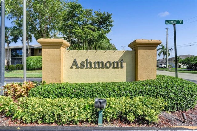 2 of 67 - 7432 Ashmont Circle 208, Tamarac, FL
