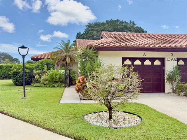 2 of 65 - 10702 Beach Palm Ct A, Boynton Beach, FL