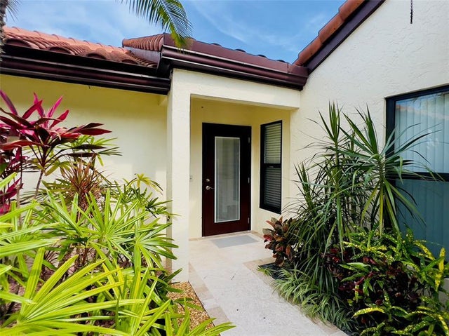 5 of 65 - 10702 Beach Palm Ct A, Boynton Beach, FL