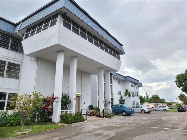 2 of 26 - 4880 Nw 22nd St 309, Lauderhill, FL