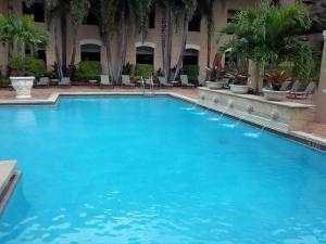 4 of 14 - 616 Clearwater Park Rd 102, West Palm Beach, FL