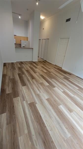 5 of 14 - 616 Clearwater Park Rd 102, West Palm Beach, FL